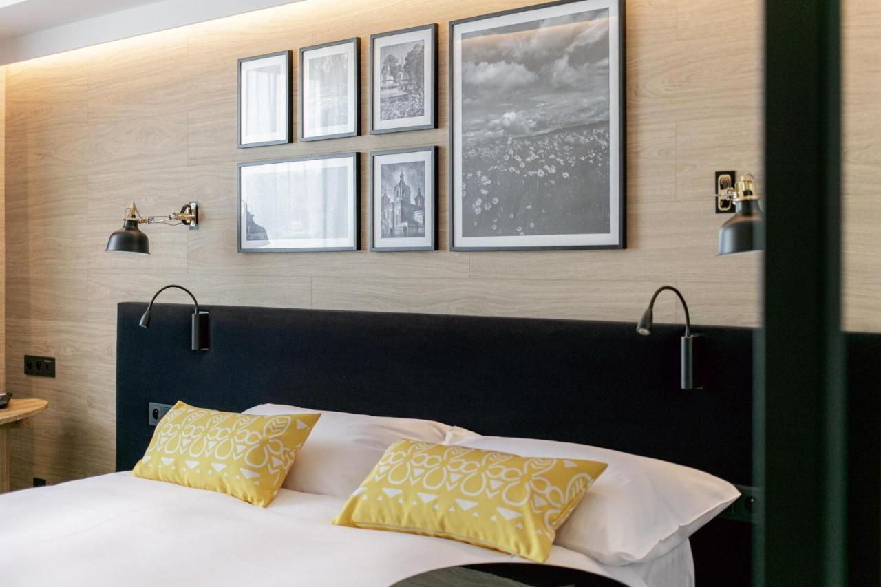 B&B Hotel Томашув-Любельский Экстерьер фото