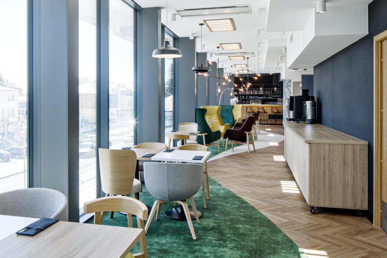 B&B Hotel Томашув-Любельский Экстерьер фото