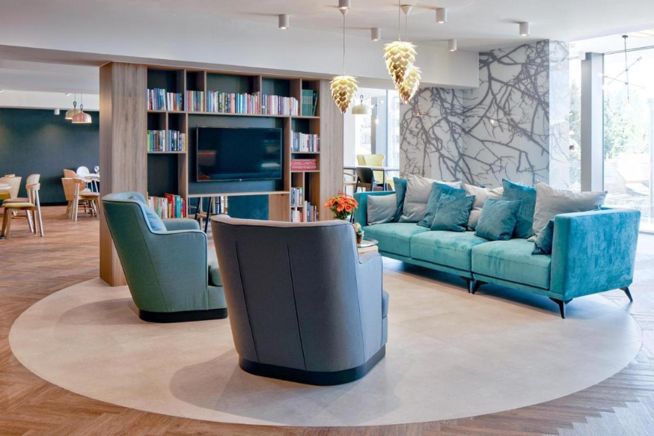B&B Hotel Томашув-Любельский Экстерьер фото